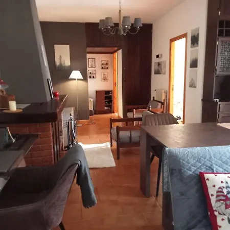 La Tana Apartman Rocca Cinquemiglia